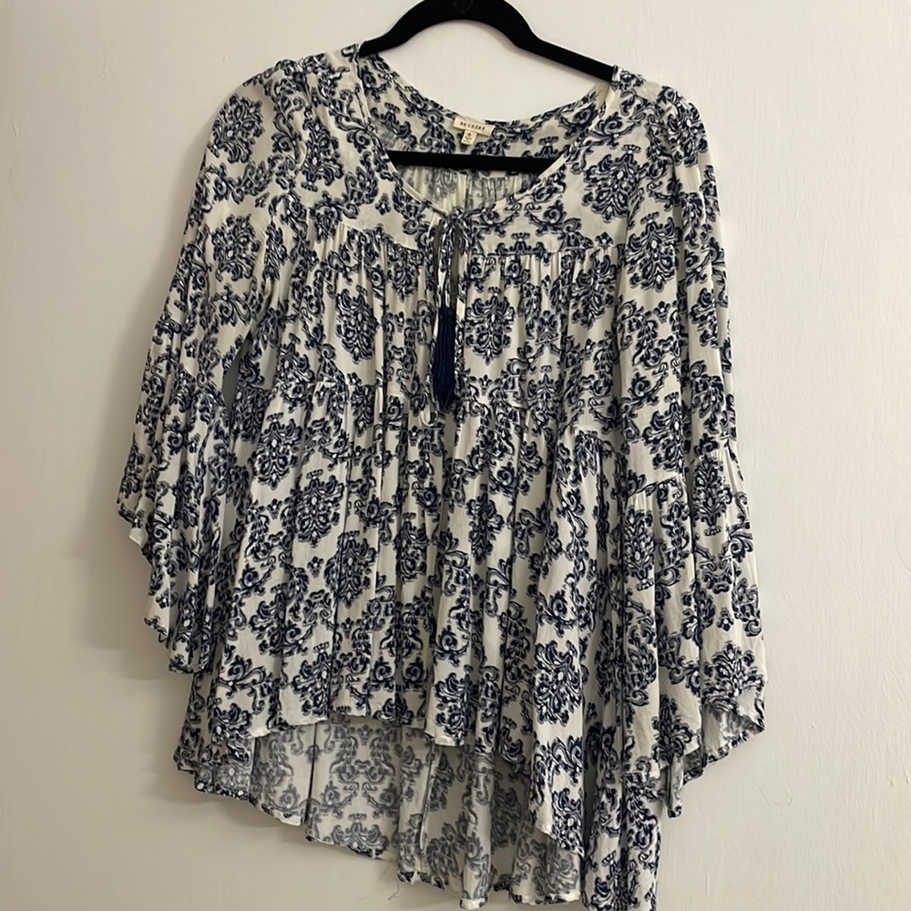Floral blouse size s